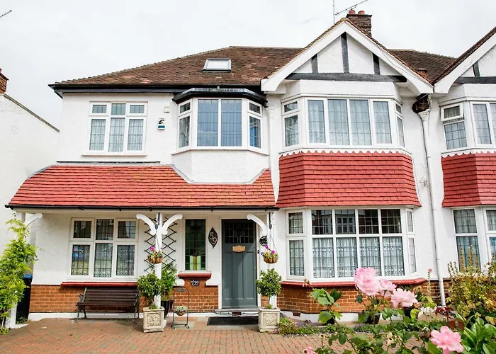 Bay Tree House Bed & Breakfast